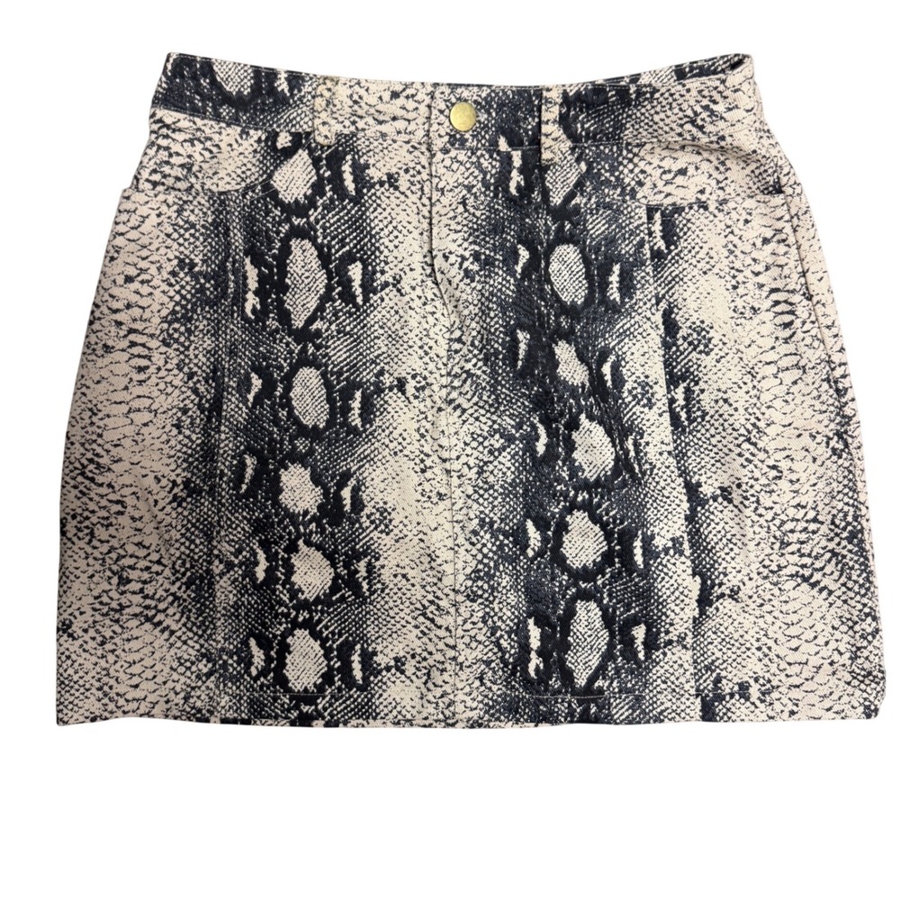 Le Lis Collection Taupe Snake Print Mini Skirt M NWT Animal Print Denim Style